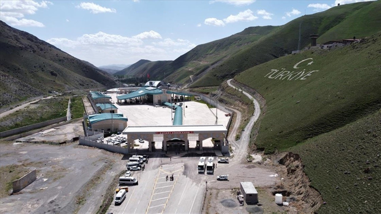 Kapıköy Sınır Kapısı’nda 24 saat hizmet başladı