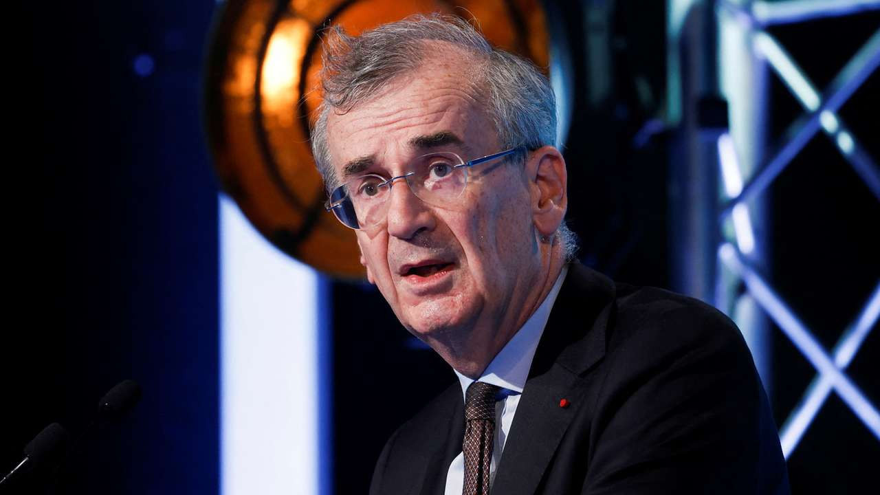 AMB üyesi Villeroy: Daha büyük faiz indirimi için kapıyı açık tutmalıyız