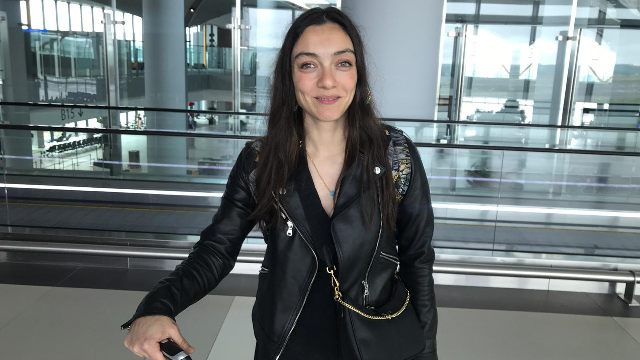 Cannes’da ödül alan Merve Dizdar yurda döndü