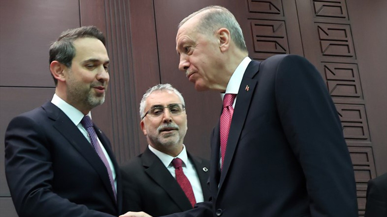 Enerji ve Tabii Kaynaklar Alparslan Bayraktar'a emanet
