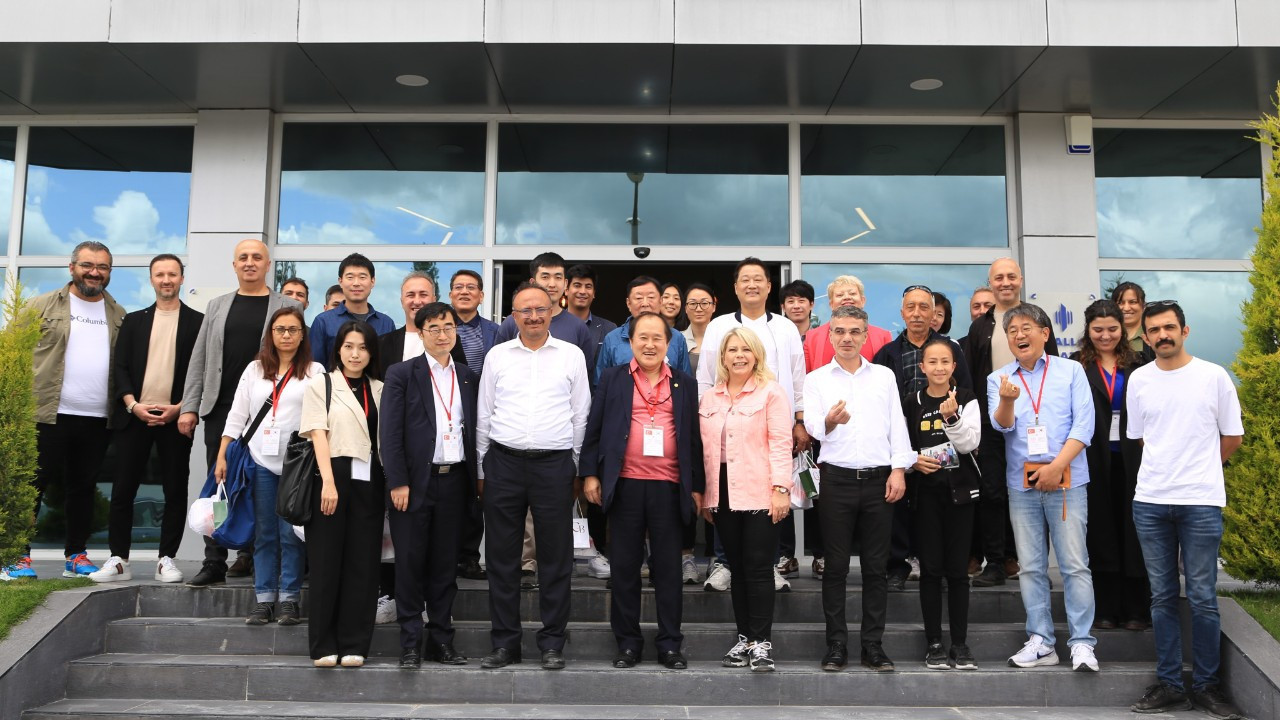 Kenevirden dermokozmetik ürünler üretiyor, dünyaya açılacak