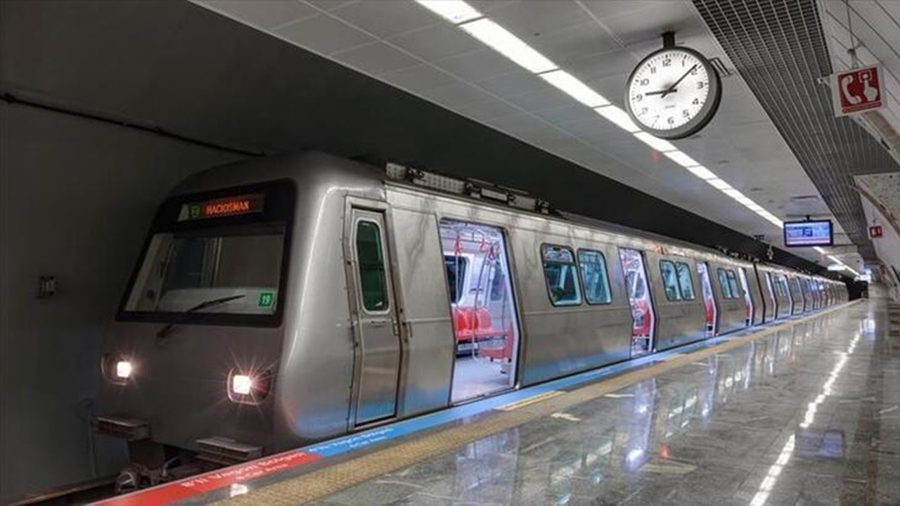 İBB, metro ve tramvay araçları için 230 milyon euro dış borç alacak