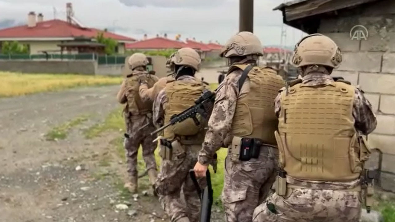 Emniyetten 31 ilde Kukla Operasyonu