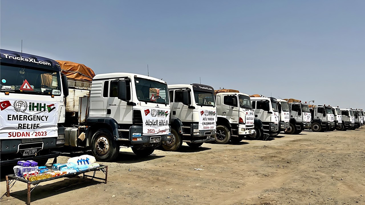 15 konteynerlik İHH yardımı Sudan'a ulaştı