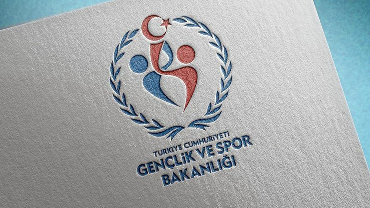 Bakanlık, Altın Portakal Film Festivali'ne desteğini geri çektiğini duyurdu
