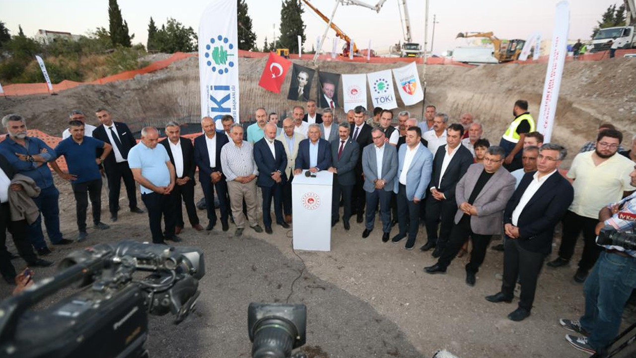 Kayserili hayırseverlerden Adıyaman’a 250 konut desteği