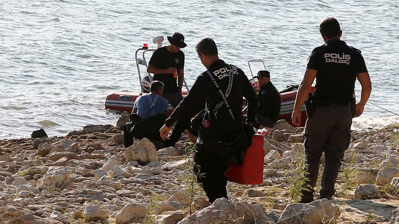 Düşen helikopterdeki 3 personelin cansız bedenine ulaşıldı