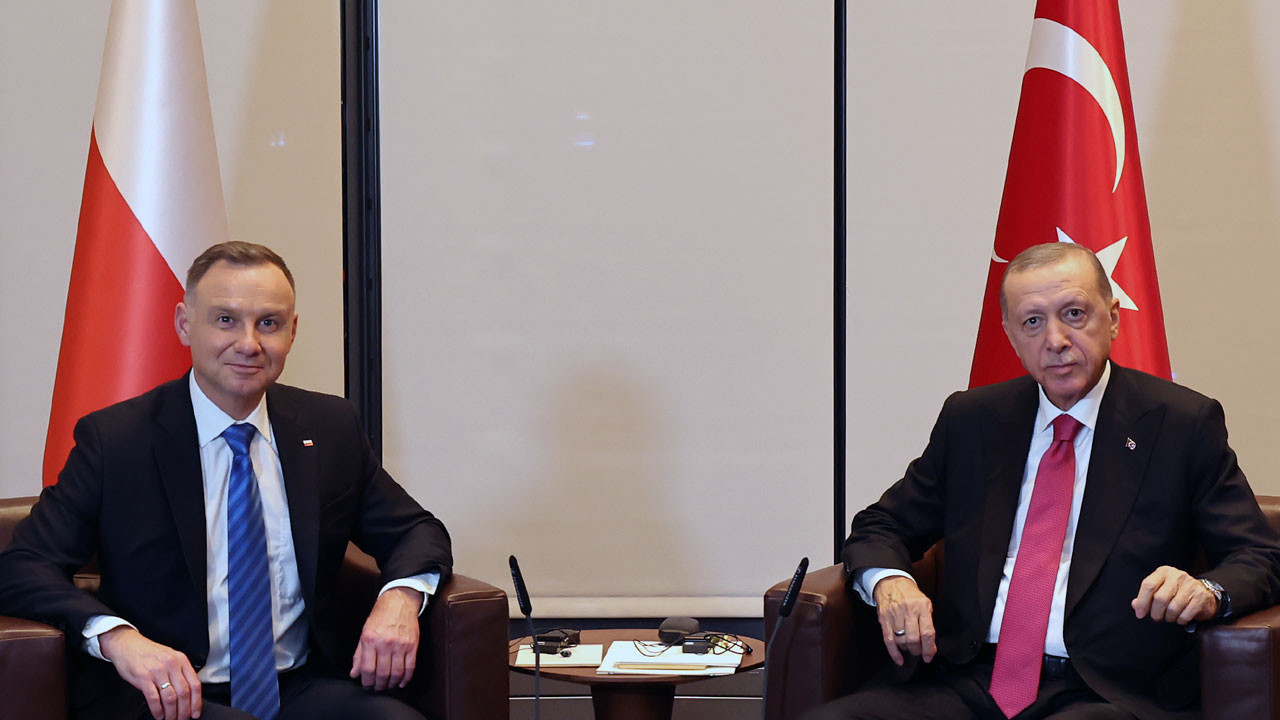 Erdoğan, Polonya Cumhurbaşkanı Duda ile görüştü