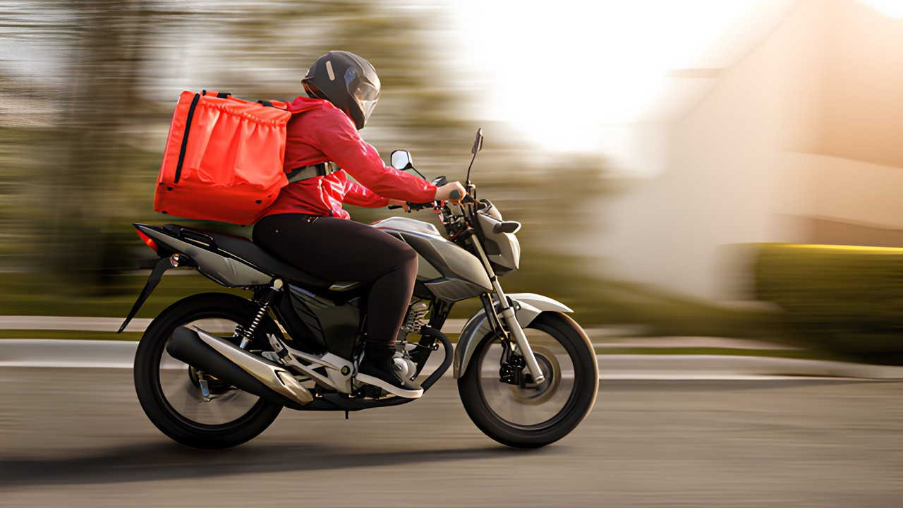 Yemek kuryesine vergi takibi