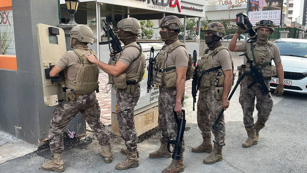 Mersin'de "dublörlü" dolandırıcılık çetesine operasyon