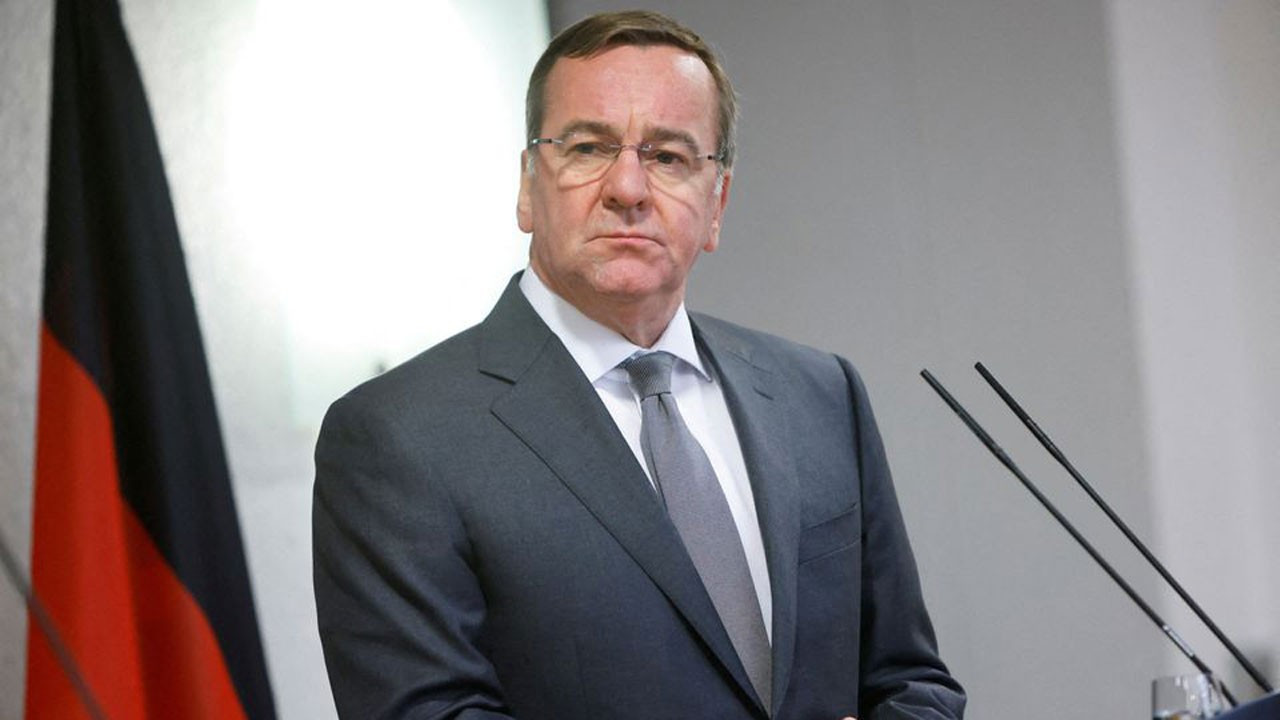 Almanya Savunma Bakanı: Savaşa hazır olmalıyız