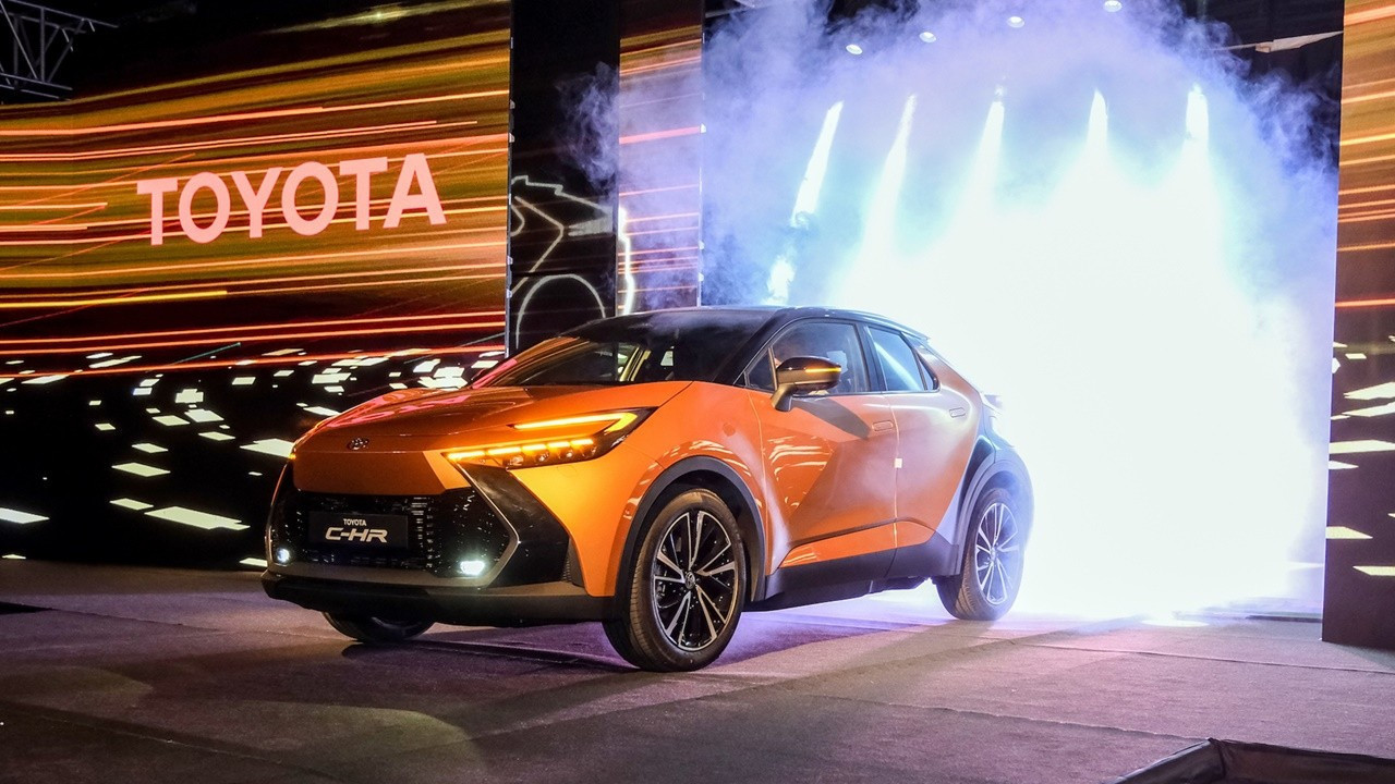 Yeni Toyota C-HR'ın Türkiye üretimi başladı