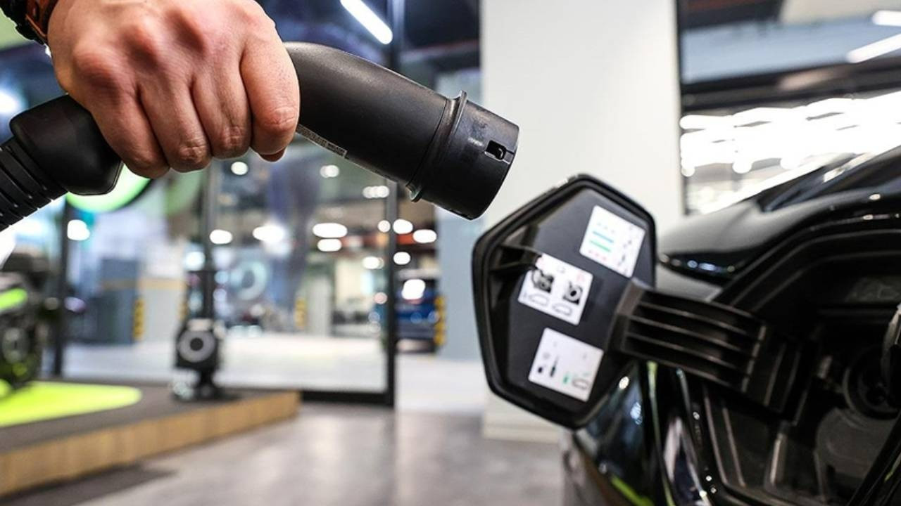 Resmi Gazete'de yayımlandı: Elektrikli otomobillerde ÖTV matrahı değişti
