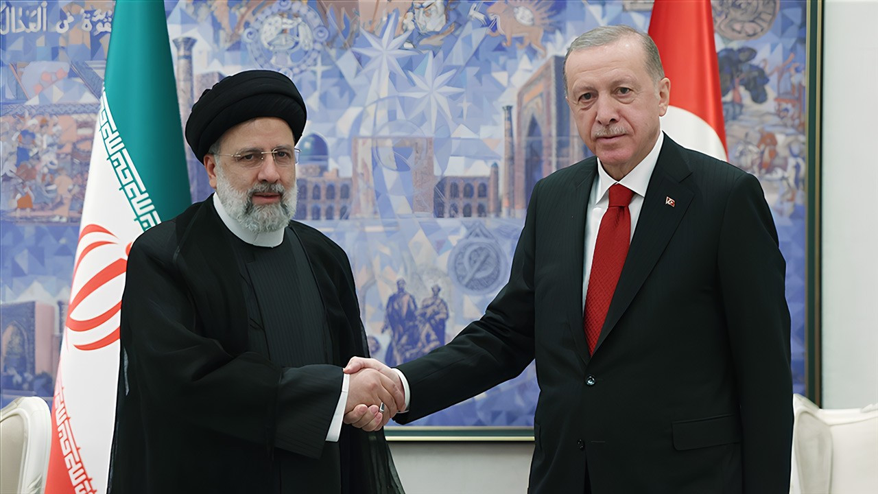 Erdoğan ve Reisi Gazze'deki durumu değerlendirdi