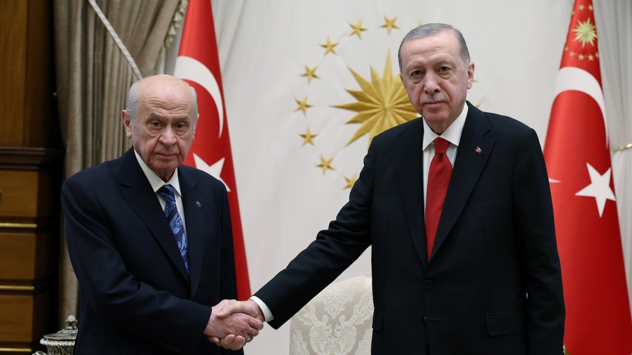 Kulis | Erdoğan'dan Bahçeli'nin 'Öcalan' çıkışına tam destek