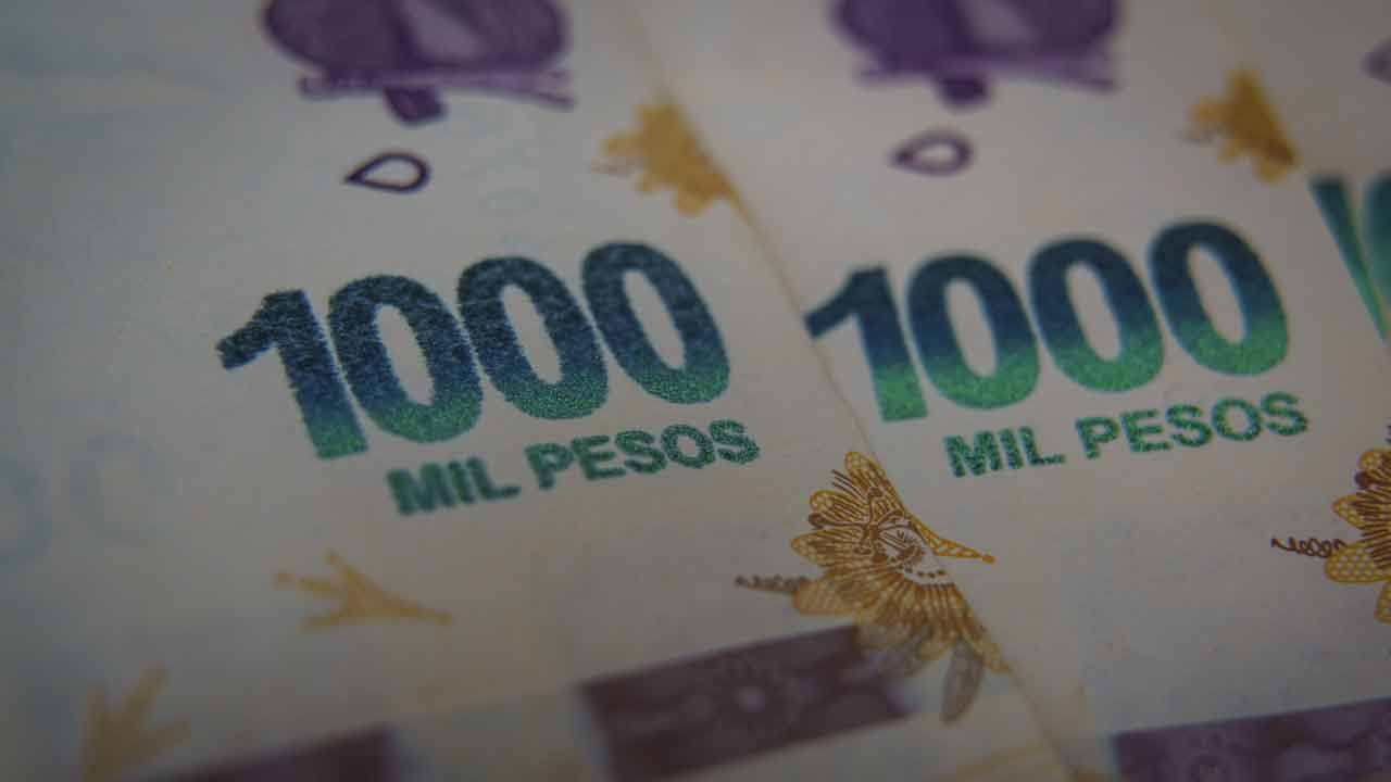Arjantin, para birimini devalüe edecek