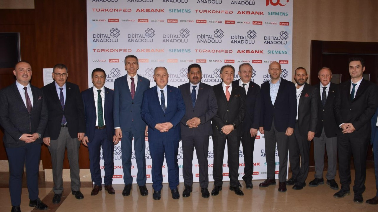 'Dijital dönüşüm ihtiyaç değil zorunluluk'