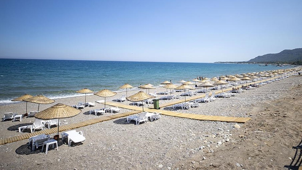 2025 yılında ücretsiz halk plajlarından 3,2 milyon kişi faydalandı