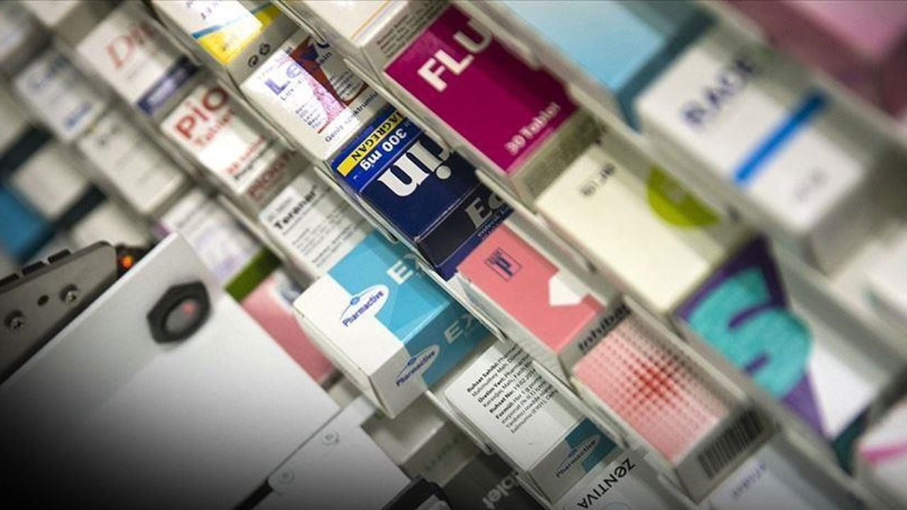Sağlıkta yeni düzenleme: İlaç analizleri, ruhsatlandırmadan sonra yapılacak
