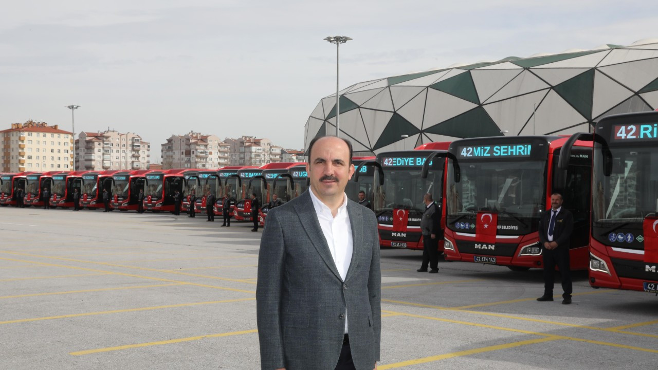 ‘Otobüs filomuzu 53 yeni doğalgazlı otobüsle daha da güçlendirdik’