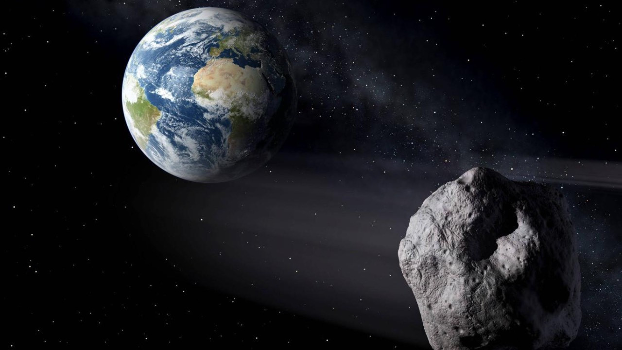 Yeni keşfedilen asteroit, Dünya'yla Ay arasından geçti
