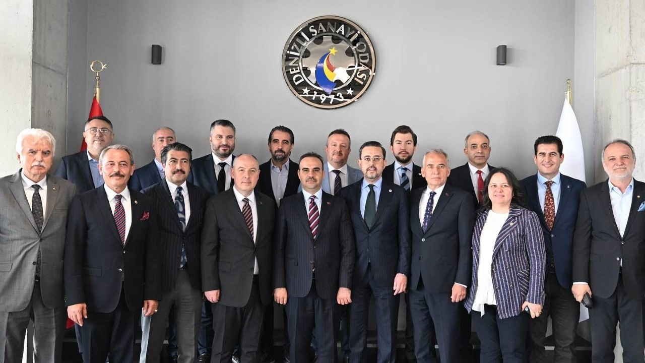 Bakan Kacır’dan Denizlili sanayicinin taleplerine tam destek
