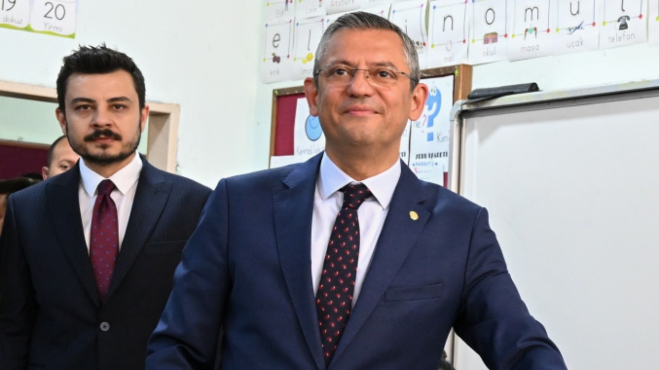 Özgür Özel'den 'rehavete kapılmayın' uyarısı