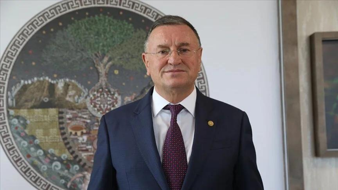 Lütfü Savaş kimdir? Lütfü Savaş’ın siyasi hayatı nasıl?
