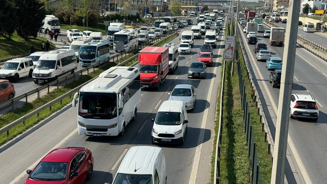 İstanbul'da bayram öncesi trafik yoğunluğu