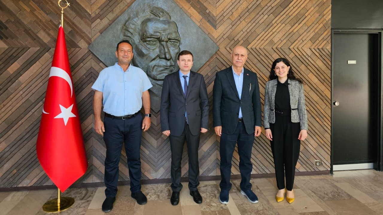 Tarsus Ticaret Borsası, Paris ve Brüksel’de ihracat kapılarını araladı