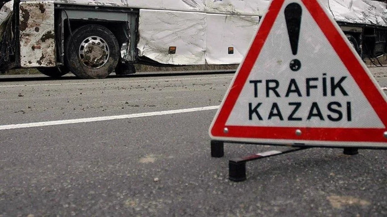 TAG Otoyolu'nda zincirleme kaza: 3 ölü, 1 yaralı