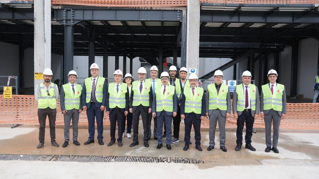 Sanayi Bakanlığı temsilcileri model fabrika için Denizli’de