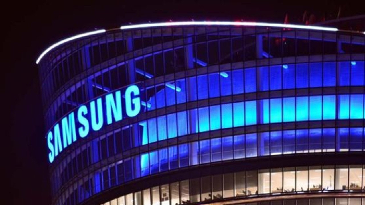 Samsung'un akıllı telefon satışları düştü ama faaliyet karı fırladı