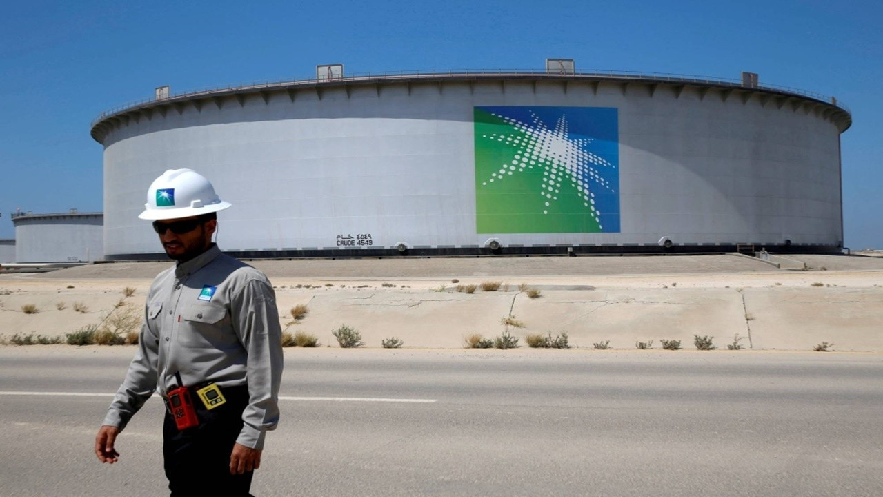 Saudi Aramco’dan halka arzdan sonra ilk dolar cinsi borçlanma