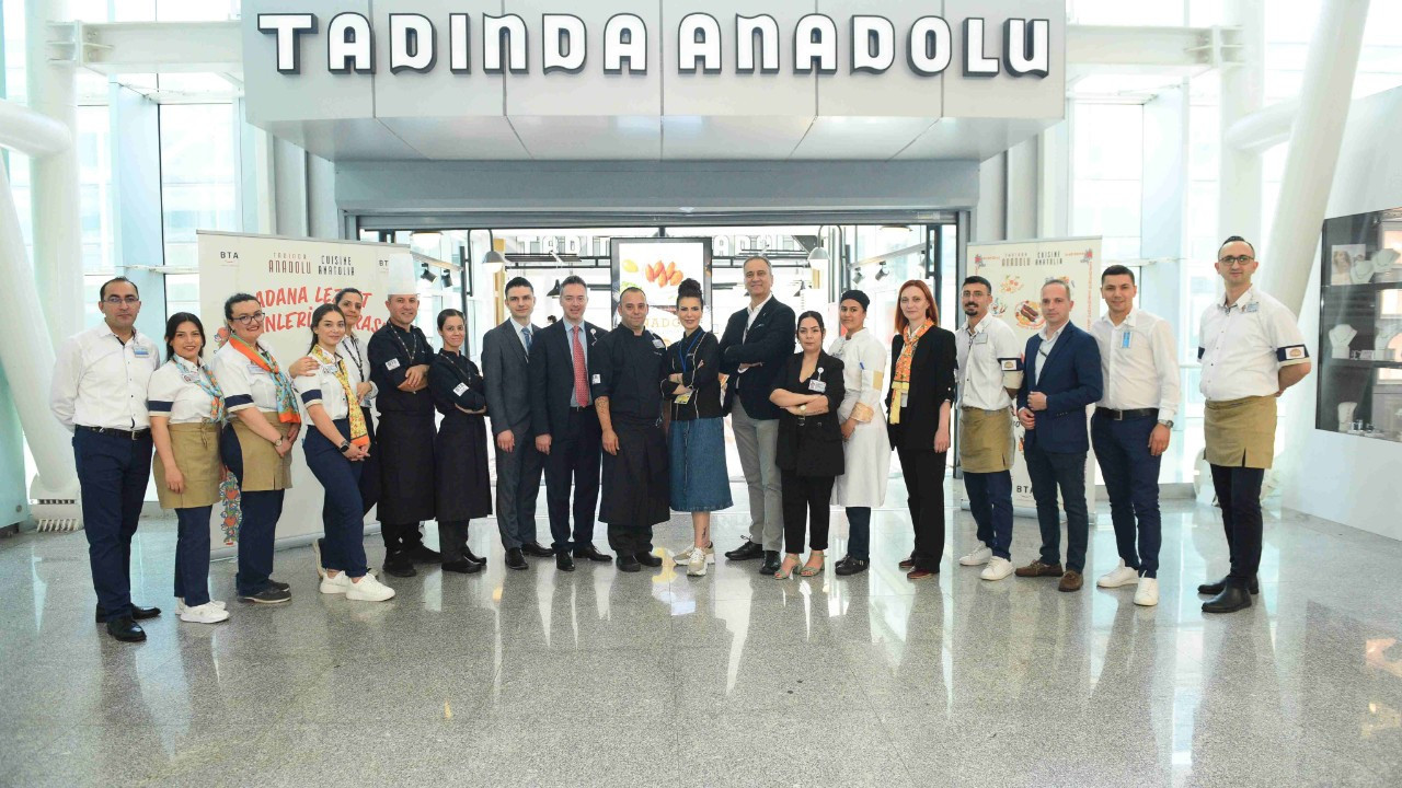 Tadında Anadolu’da Adana lezzetlerini İzmir’e taşıdı