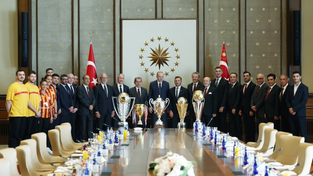 Galatasaray'dan Cumhurbaşkanı Erdoğan'a ziyaret