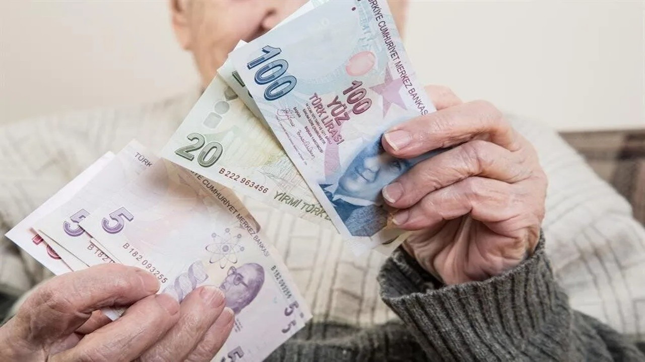 Haziran ayı yaşlı ve engelli aylıkları hesaplara yattı