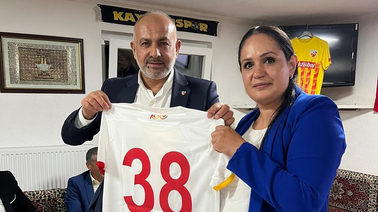 Kayserispor'un ilk kadn yöneticisi Yeşim Akpınar oldu