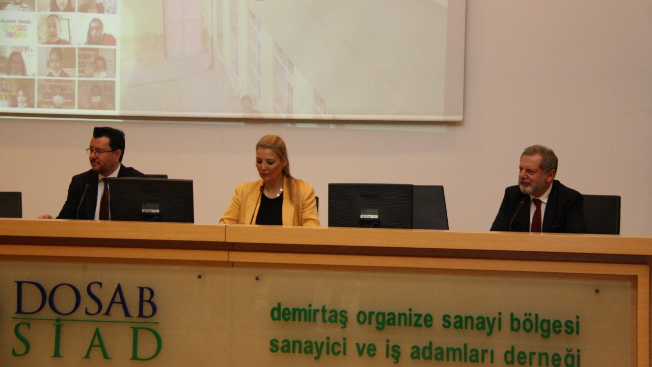 “Önceliğimiz risklerin farkına varmak olmalı”