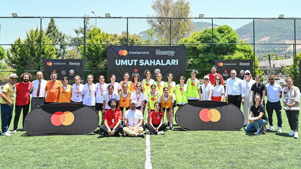 Gençler umudu ‘sahada’ bulacak