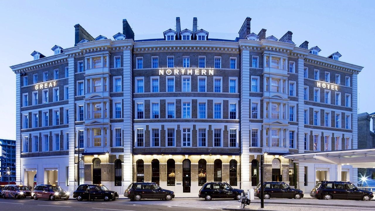 Kaya Holding’den ilk yurt dışı yatırım: Great Northern Hotel'i satın aldı