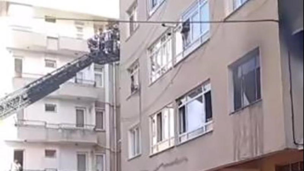 Kartal'da bir dairede tüp patladı, 4 katlı apartman tahliye edildi