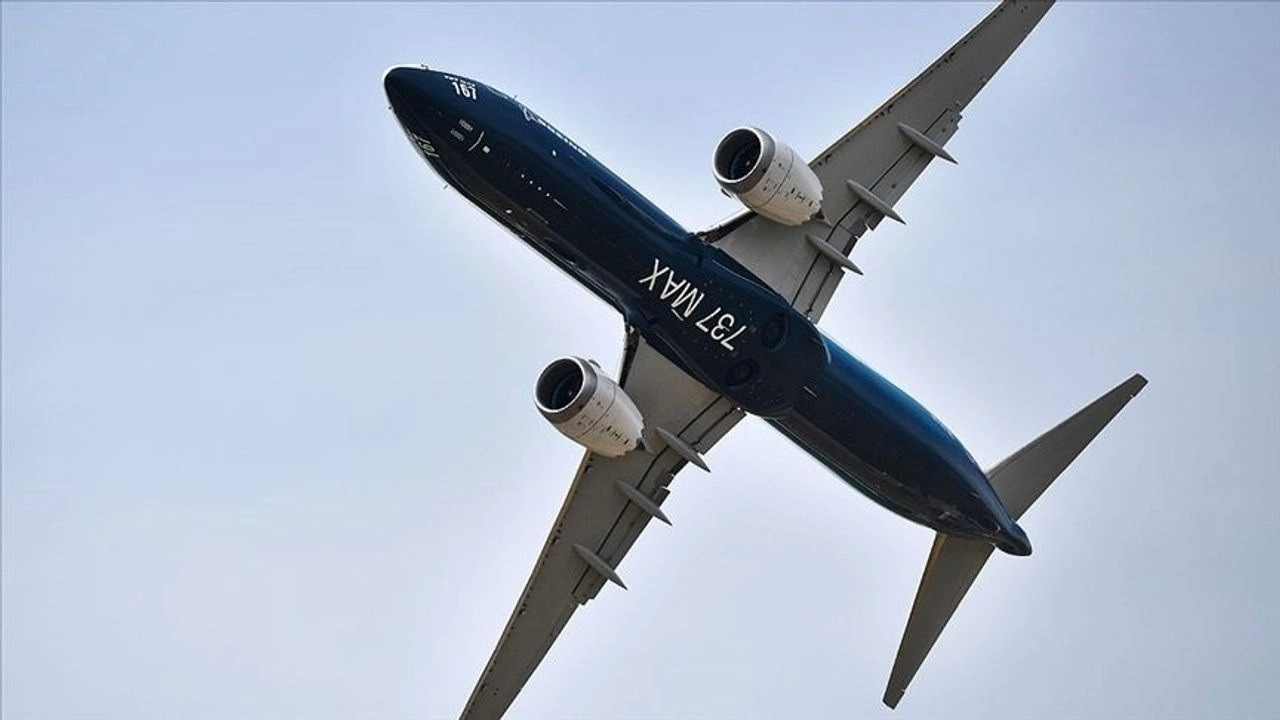Boeing'in 2 bin 612 yolcu uçağı için denetim kararı alındı