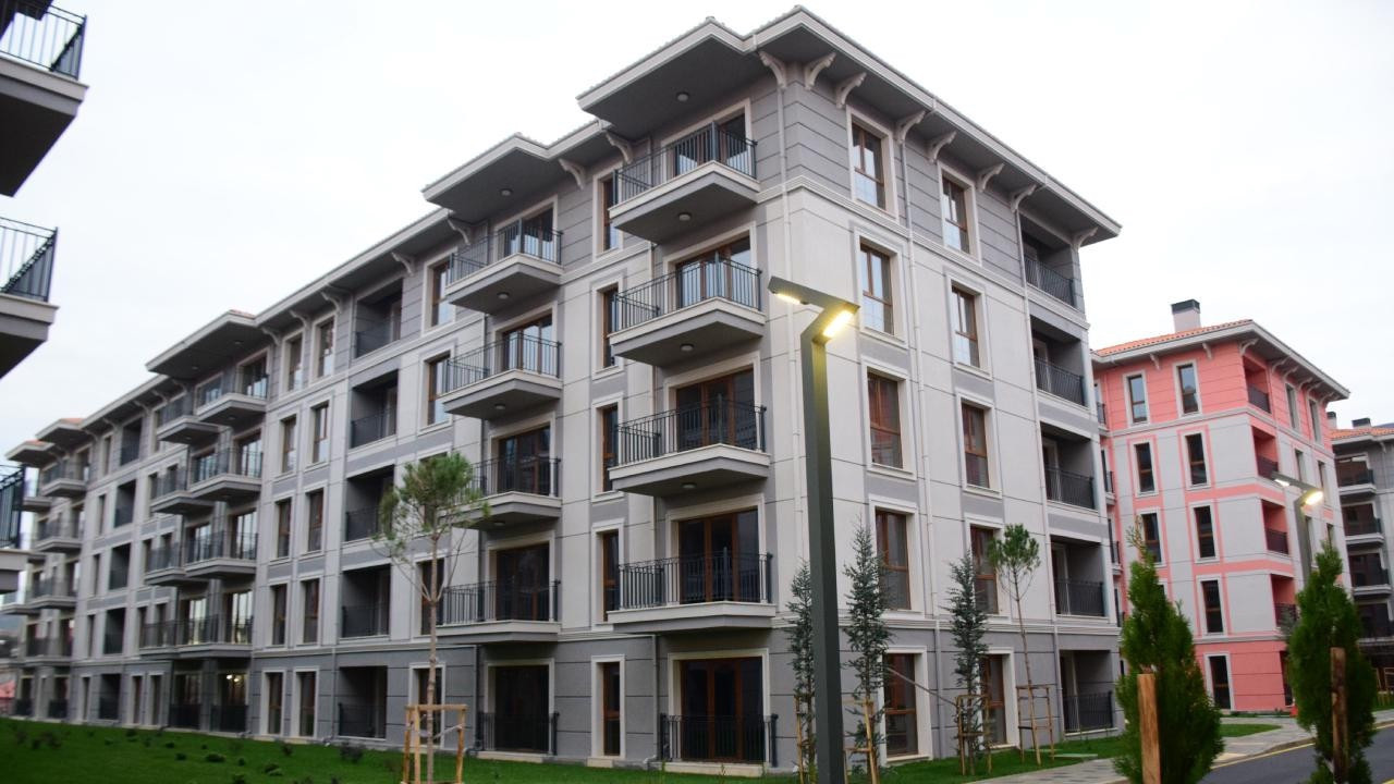 Emlak Konut'tan 13 milyar liralık satış