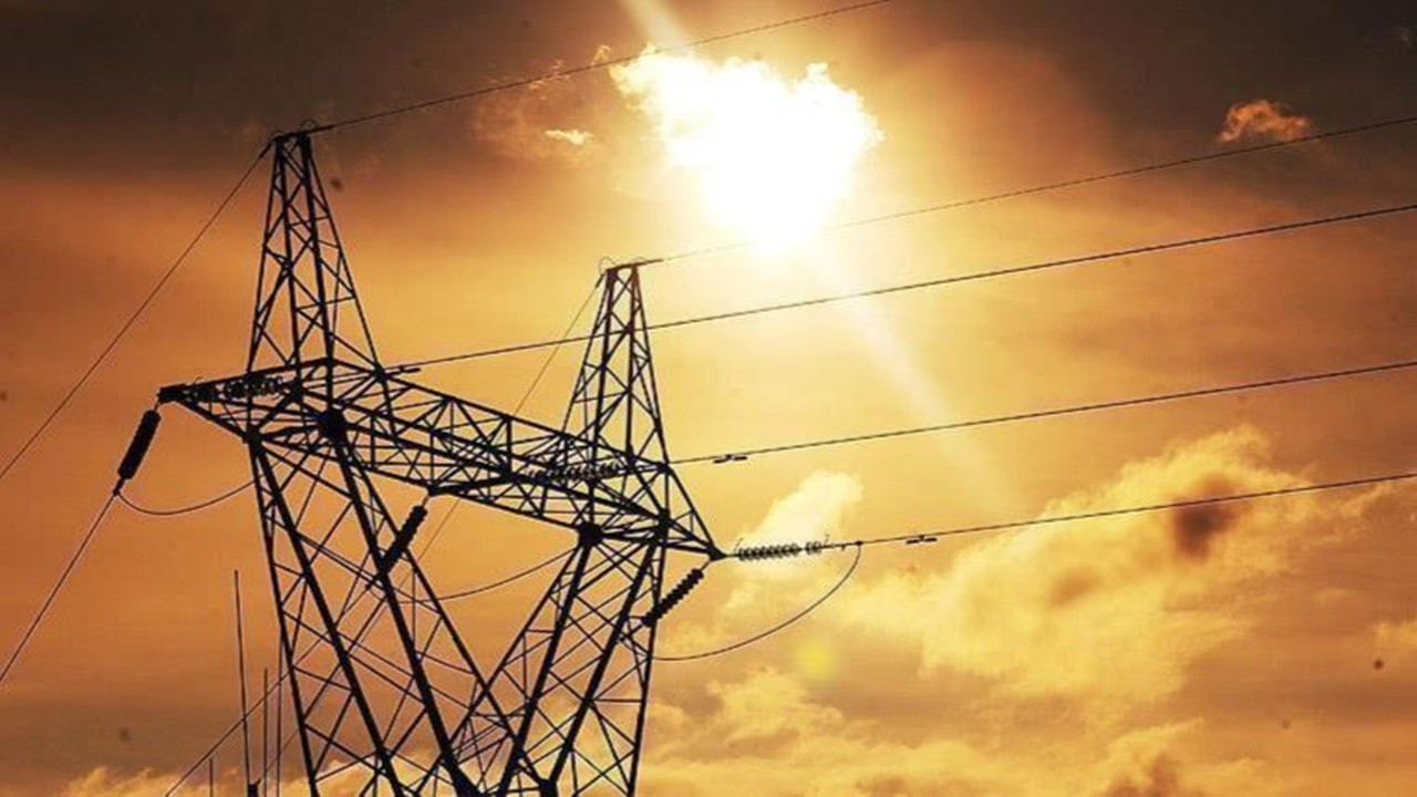 Spot piyasada elektrik fiyatları belirlendi