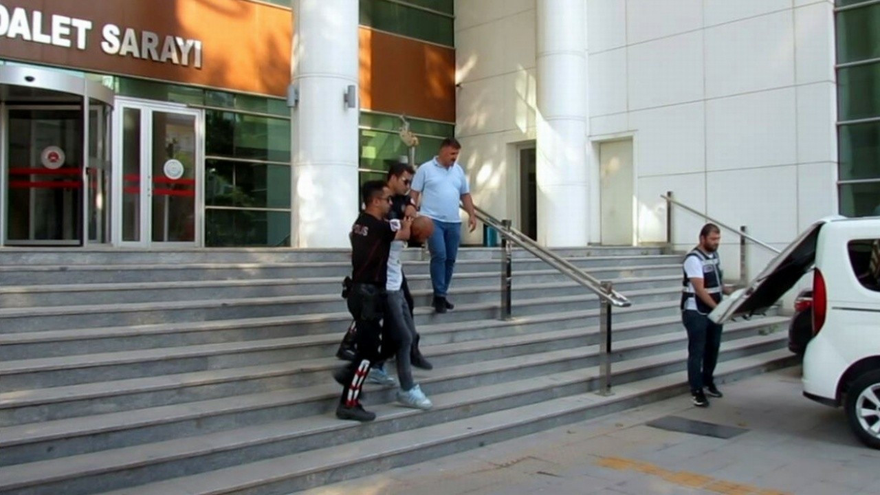 Bir bardak çay için büfe sahibini öldürdü