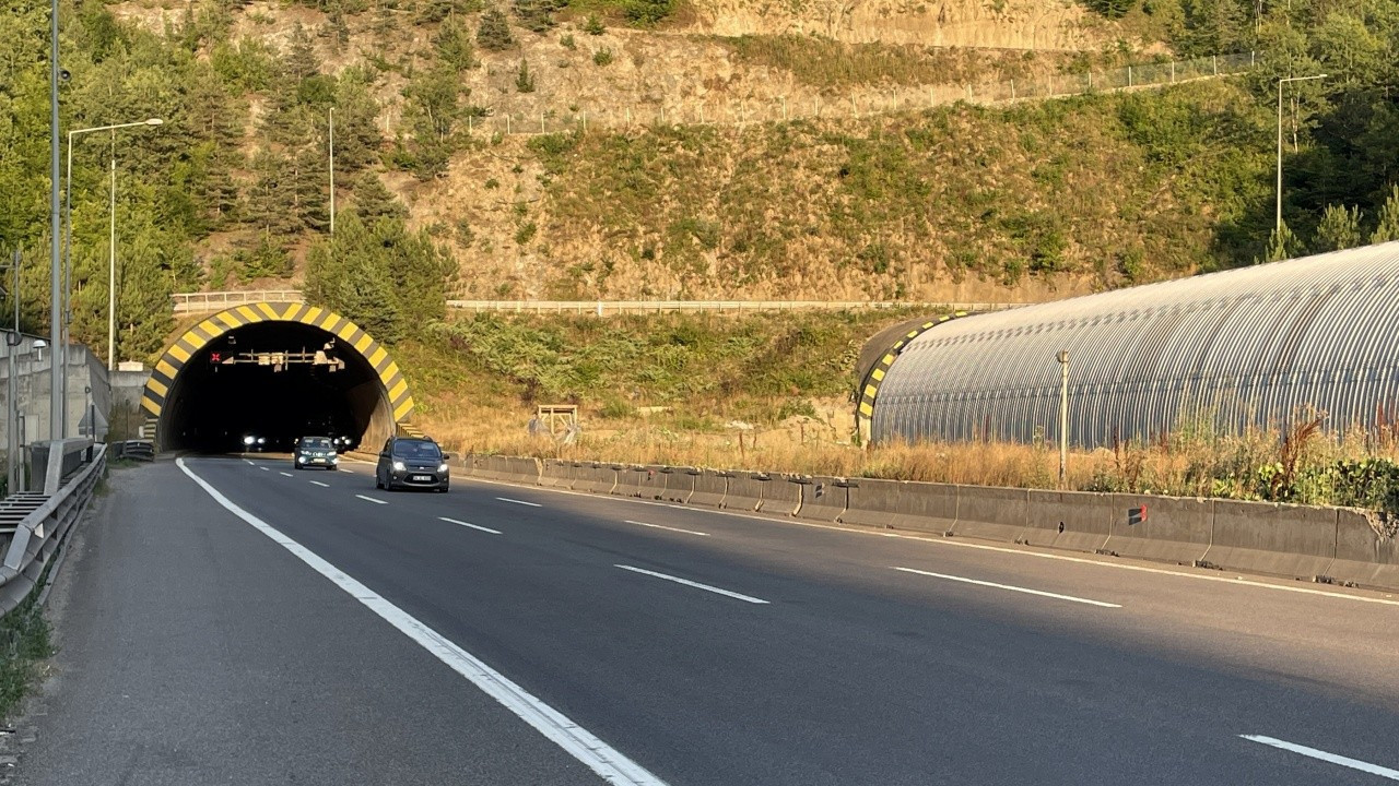 Bolu Dağı Tüneli İstanbul yönü ulaşıma açıldı
