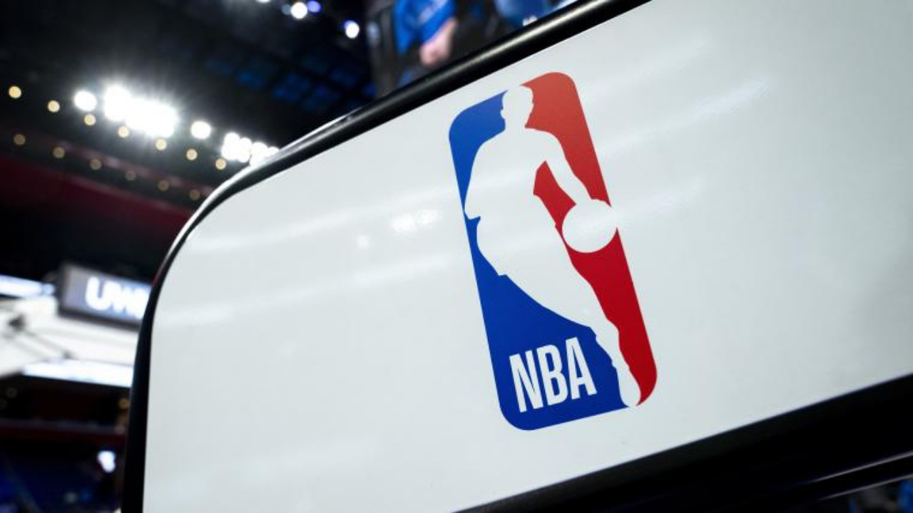 NBA yayın anlaşması: 77 milyar dolara imzalar atıldı