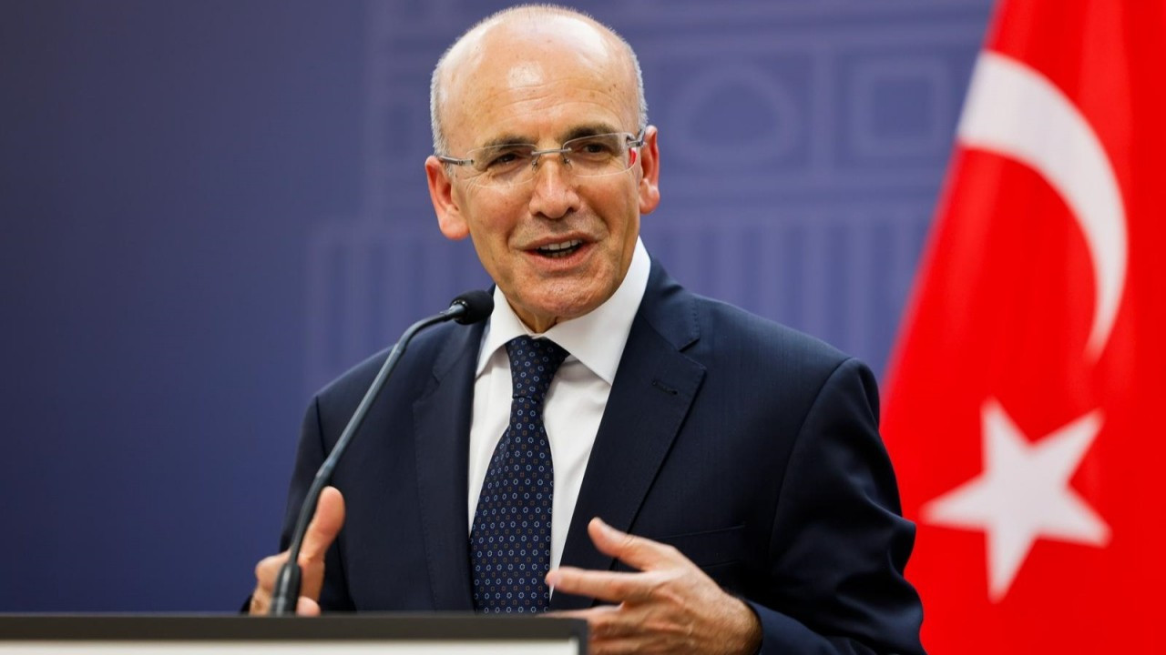 Mehmet Şimşek: Yıllık enflasyonun ağustos ayında belirgin şekilde gerilemesini bekliyoruz