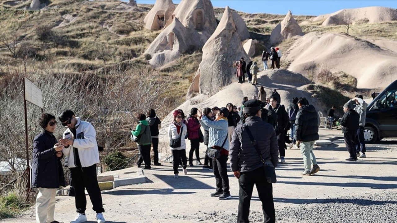 TUREB duyurdu: Artık sadece profesyonel turist rehberleri bulunacak